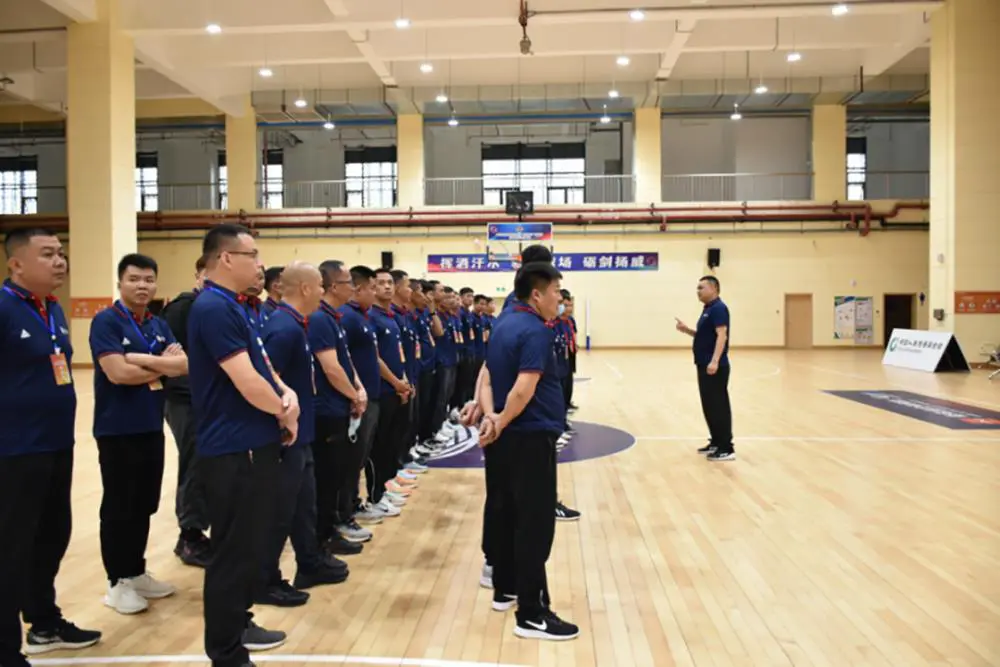 如何为不同水平的球员制定个性化的篮球训练策略_0